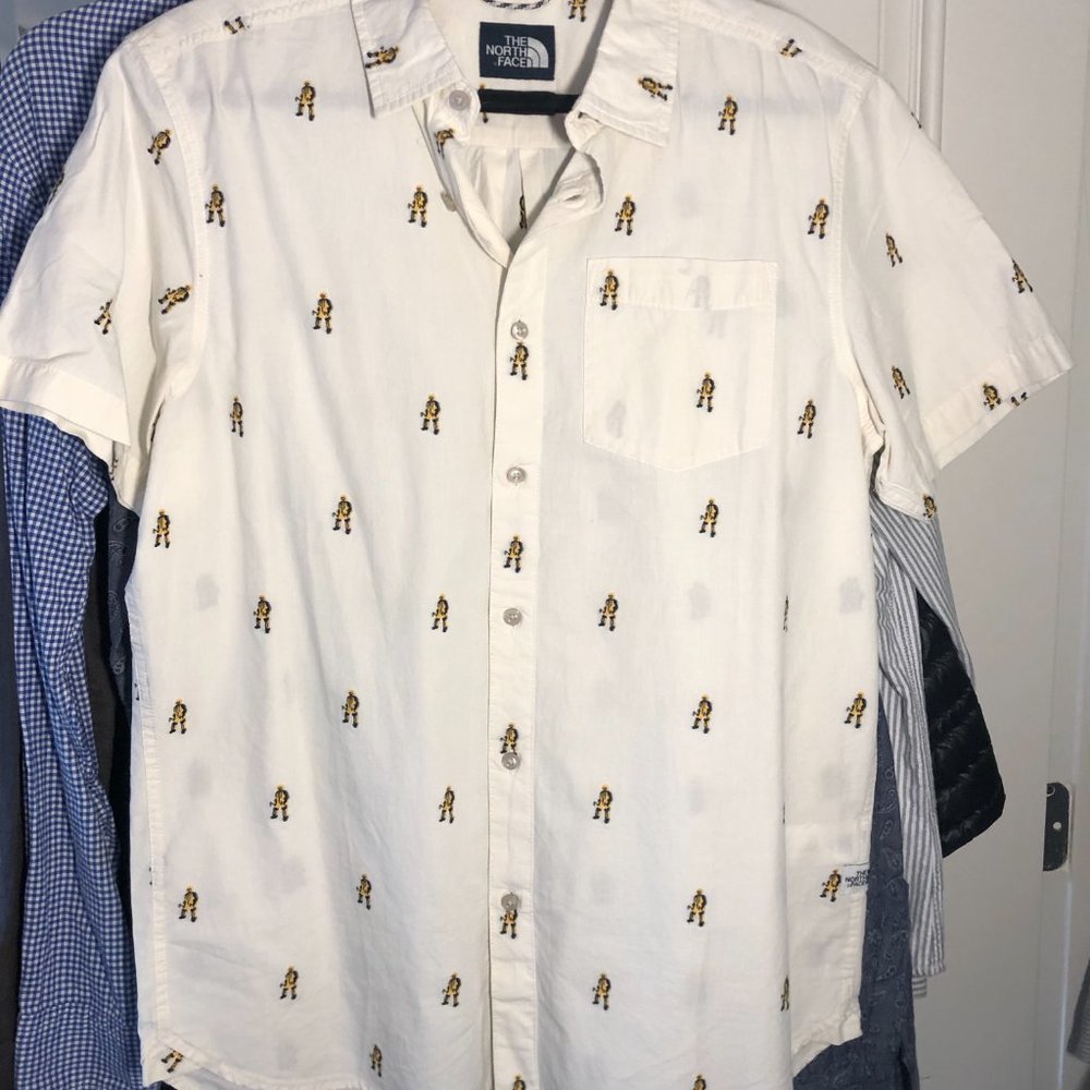 The North Face Mountaineer Button Down
